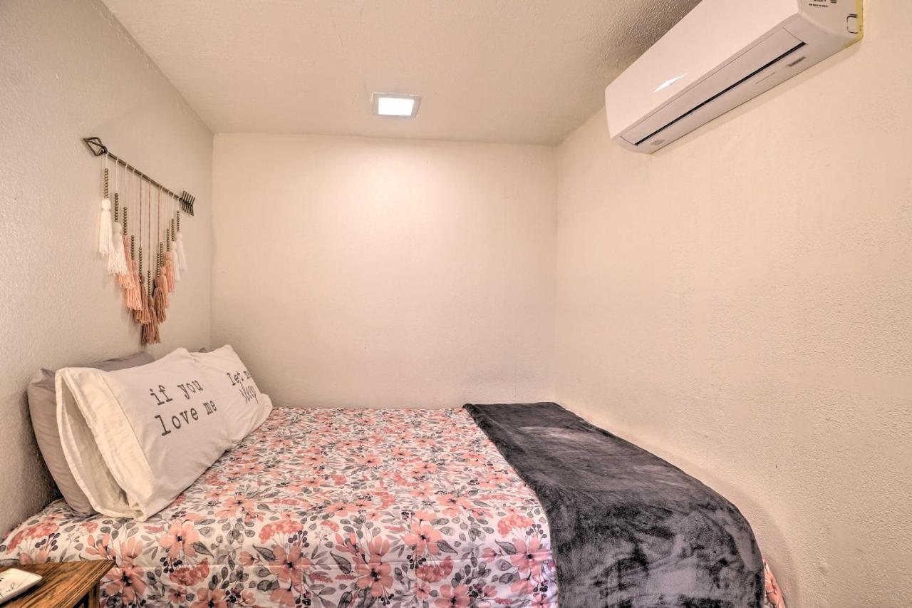 Central Williams Studio With Fireplace On Route 66! Apartment ภายนอก รูปภาพ