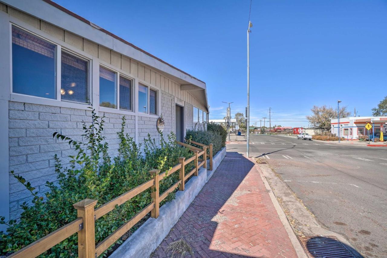 Central Williams Studio With Fireplace On Route 66! Apartment ภายนอก รูปภาพ