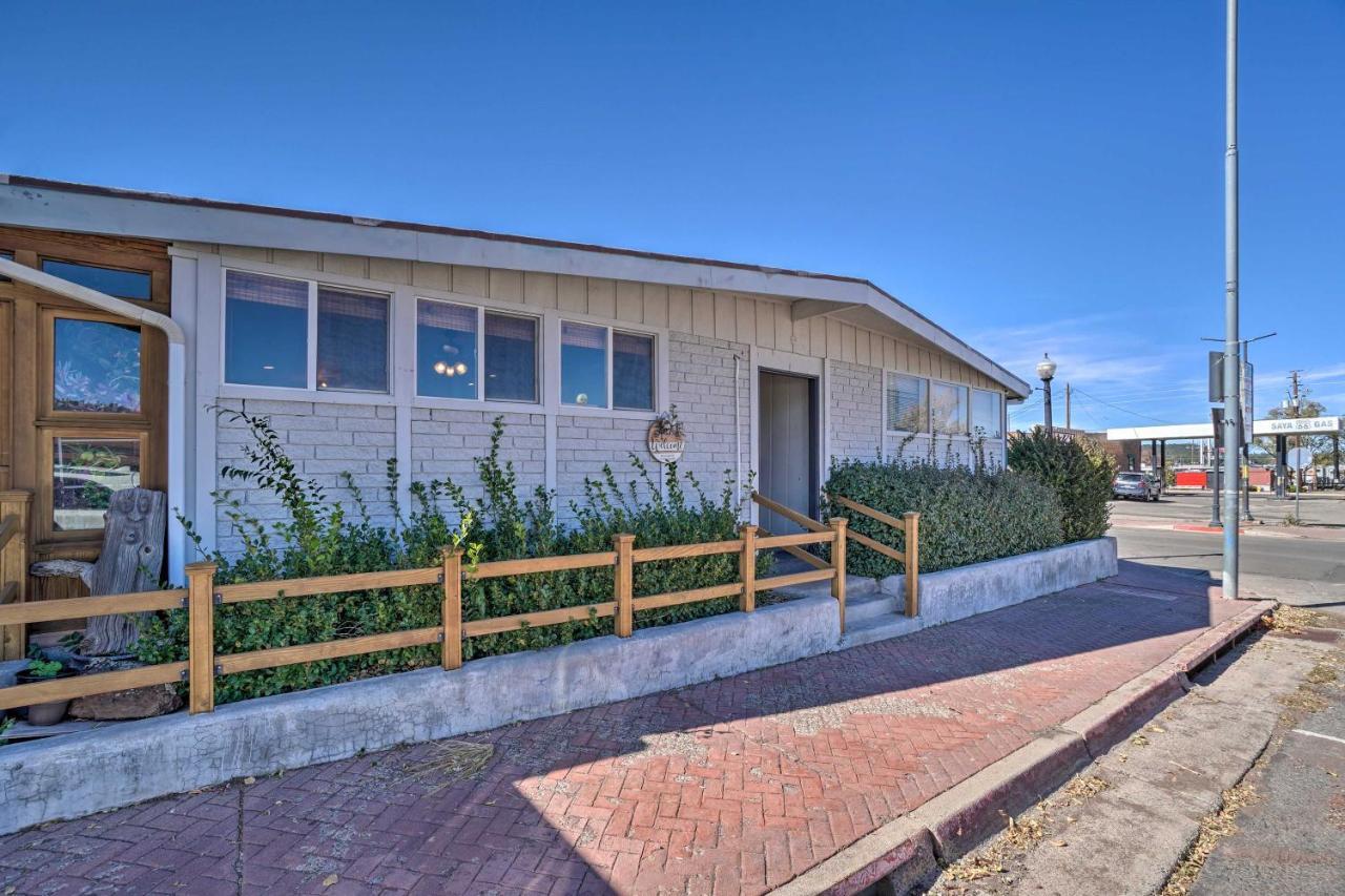 Central Williams Studio With Fireplace On Route 66! Apartment ภายนอก รูปภาพ